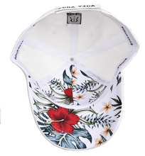Laden Sie das Bild in den Galerie-Viewer, Gorra Blanca One Love
