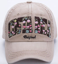 Load image into Gallery viewer, Gorra Mujer Beige Bordada
